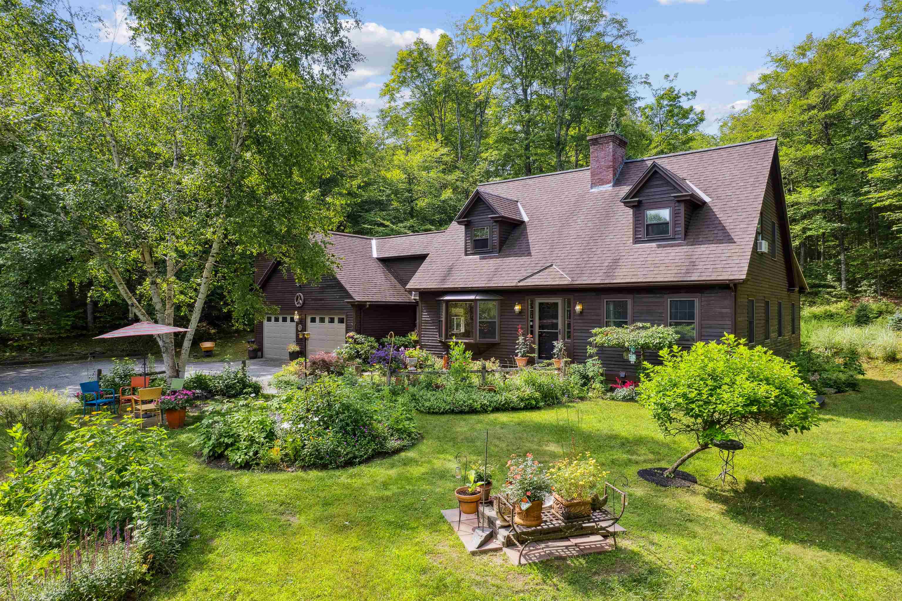 near 17 Golf Pond Avenue Woodstock, VT 05091 Property 2