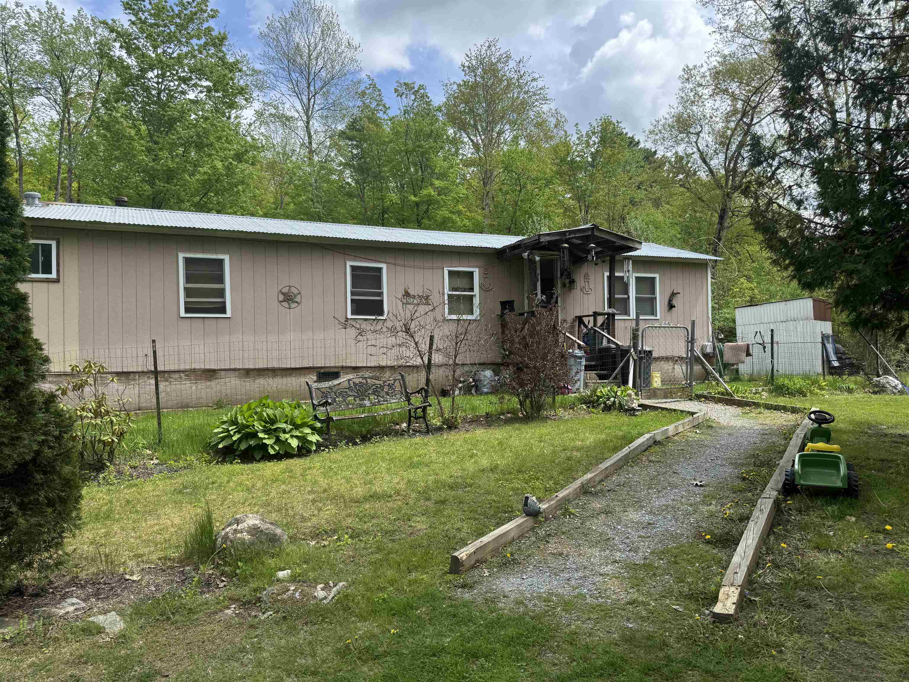 near 818 North Street Brandon, VT 05733 Property 1