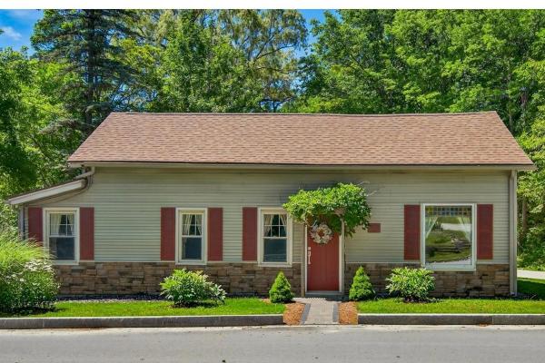 1420 Gorge Road
