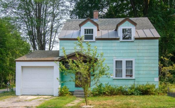 45 Blakeslee Street