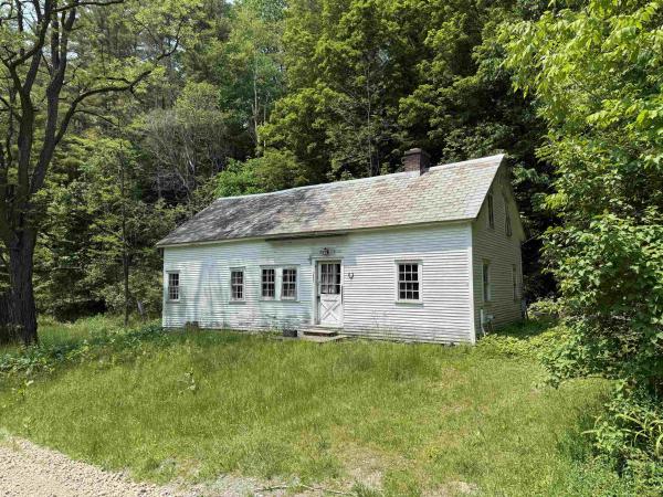 207 West Road