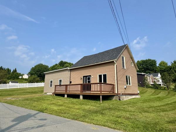 73 Pond Street