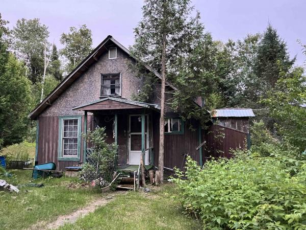 122 McConnerll Pond Road